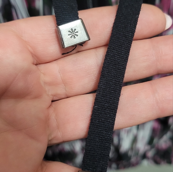 Isaac Mizrahi hooded windbreaker jacket - Picture 2 of 5